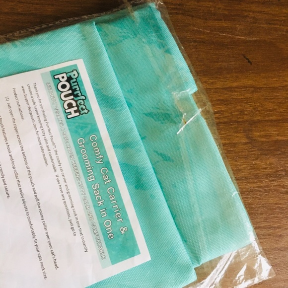 Purrfect Pouch - BNIP - Picture 6 of 6